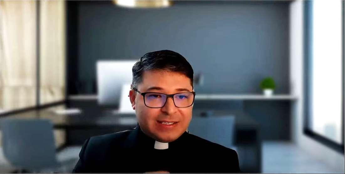 Capa Padre Rafael de Castro, em Roma, relata emoção e espiritualidade no funeral do Papa Francisco