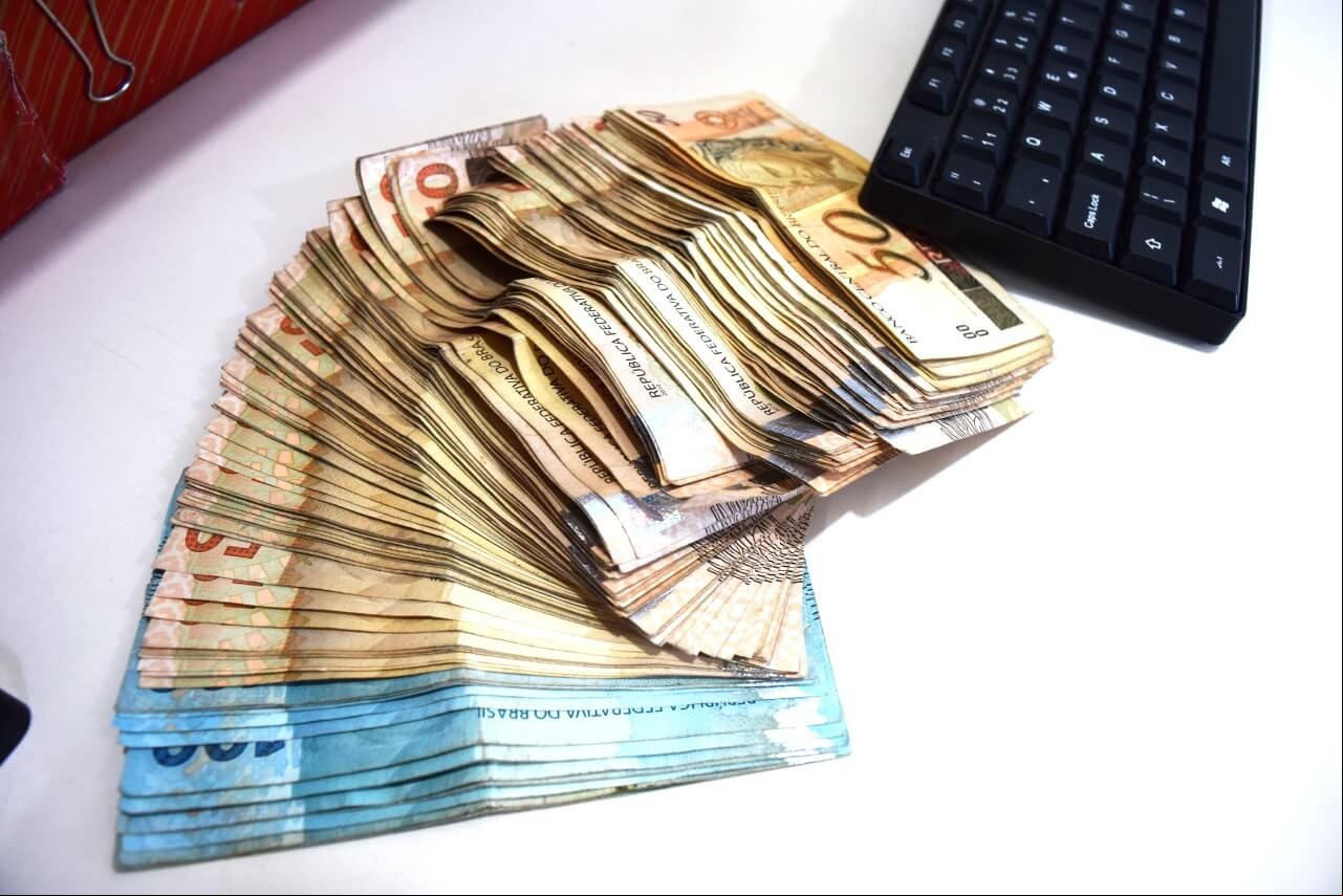 Capa Pagamentos de parcelas do 13° salário acontecem neste mês de dezembro
